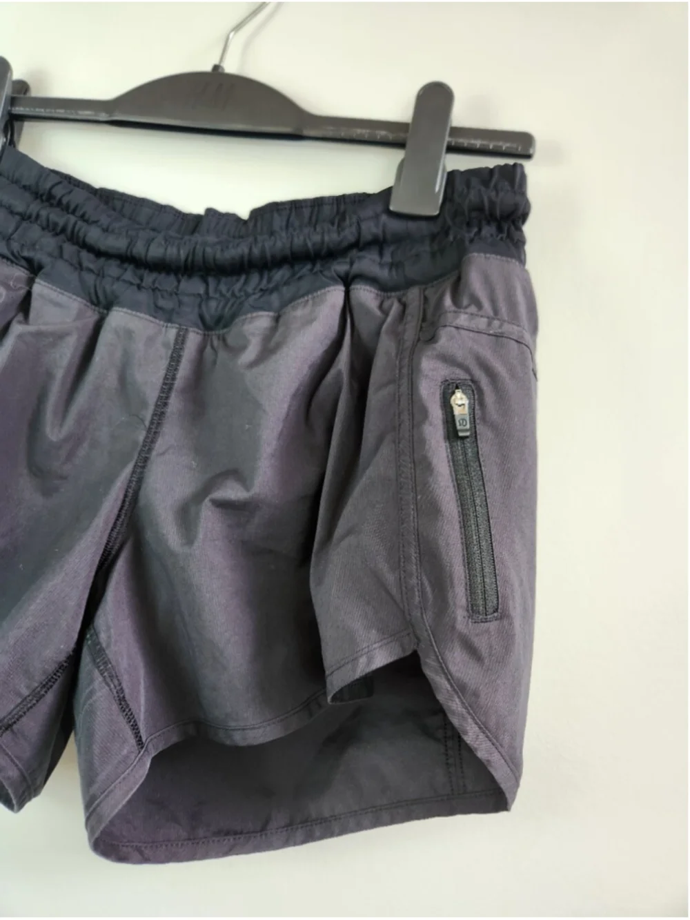 Lululemon Run Track Attack Black Low Rise Running Athletic Gym Shorts Size 10